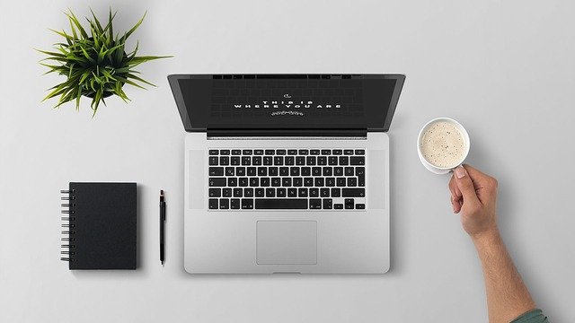 The Mailbutler email signature feature for any email client